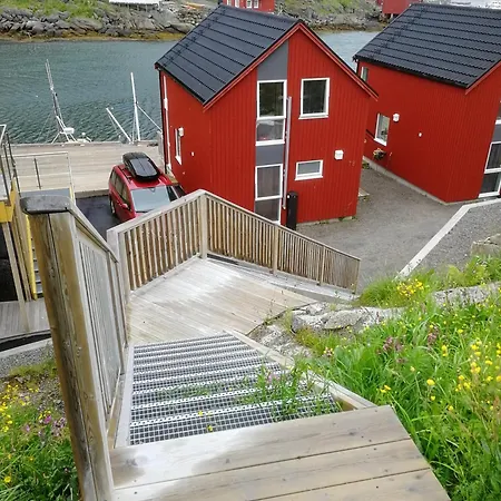 Semesterbostad Waterfront L L Lofoten L Norway
